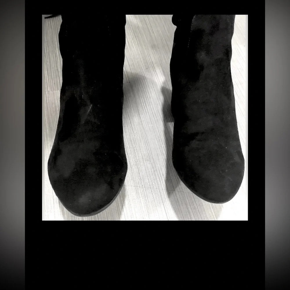 Isaac Mizrahi good worn